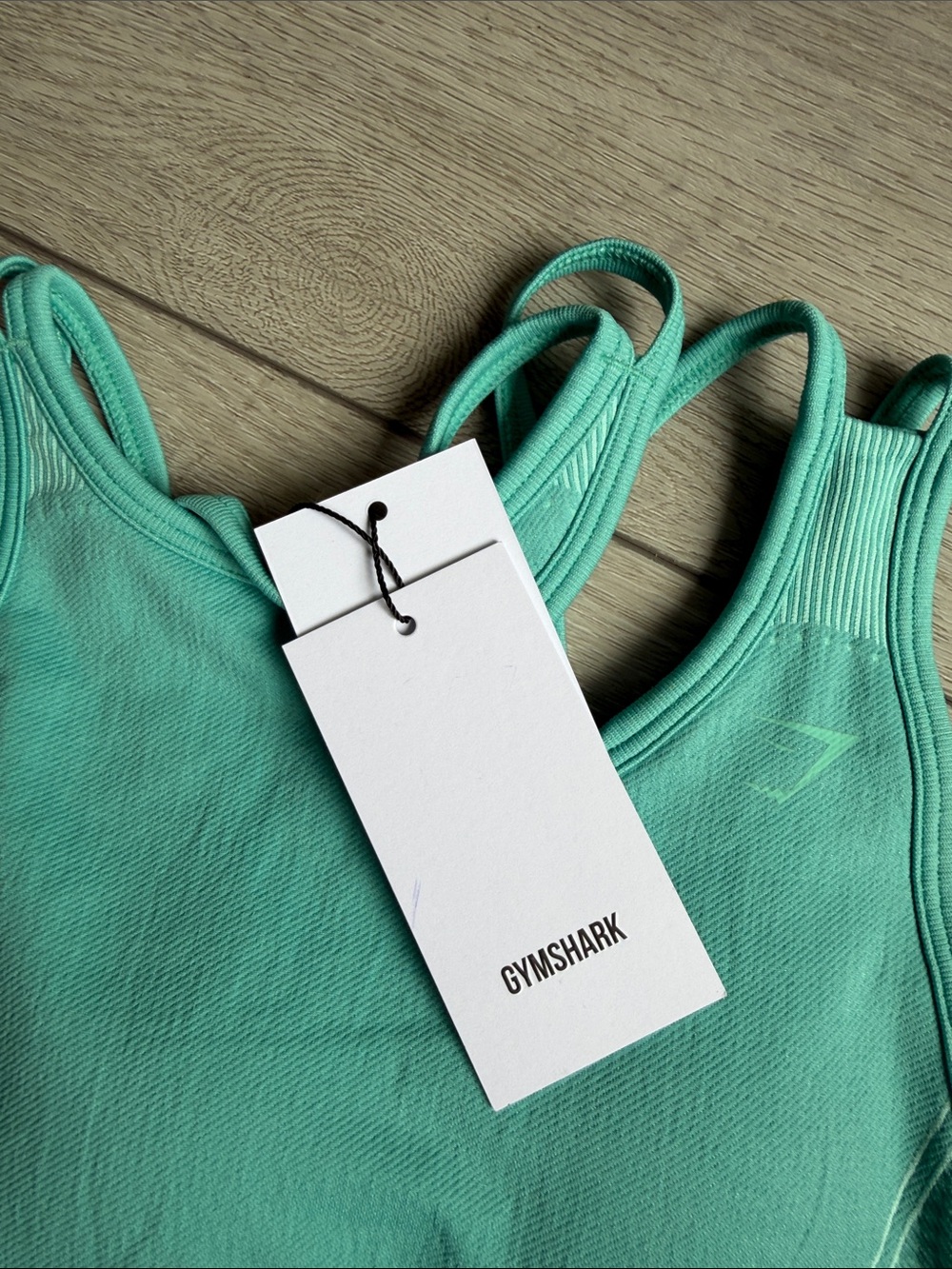 Gymshark nwt Seamless Longline Sports Bra - spearmint small - Picture 3 of 7